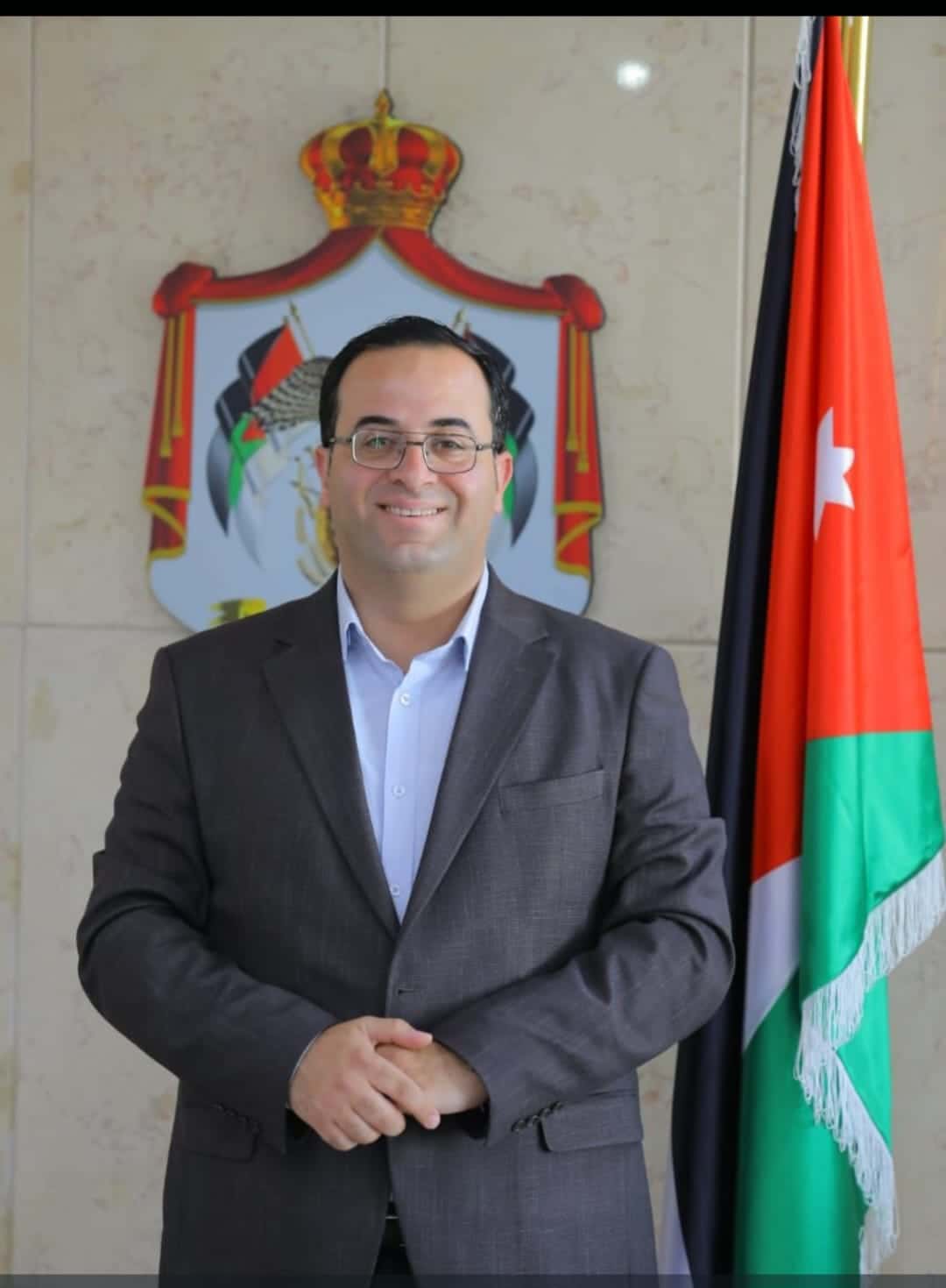 الدار - المحامي حسام حسين الخصاونة - بين تأجيل النظر وسحب المشروع قراء