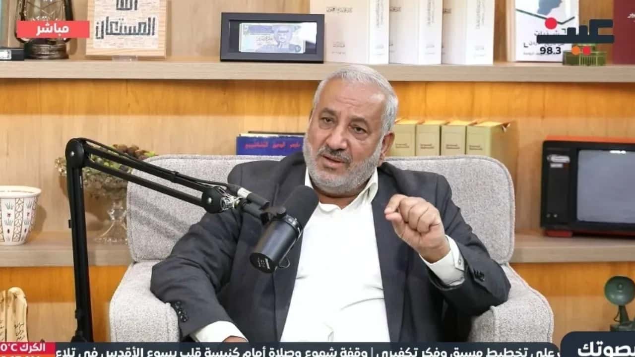 أكد خبير الجماعات الدكتور مروان شحادة أن عصابة داعش الإرهابي لا يزال م