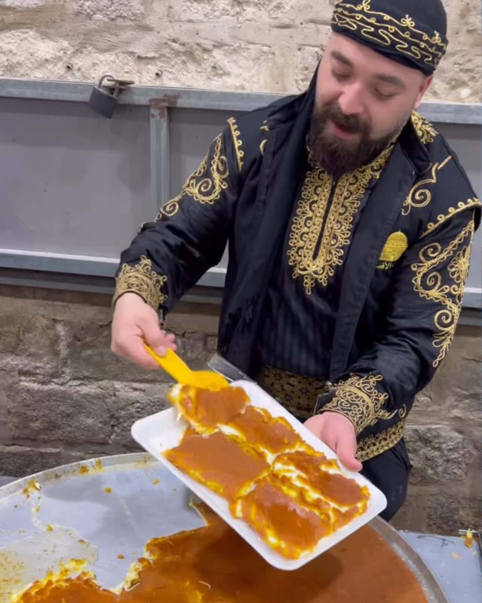 اكلتوا كنافة برمضان؟