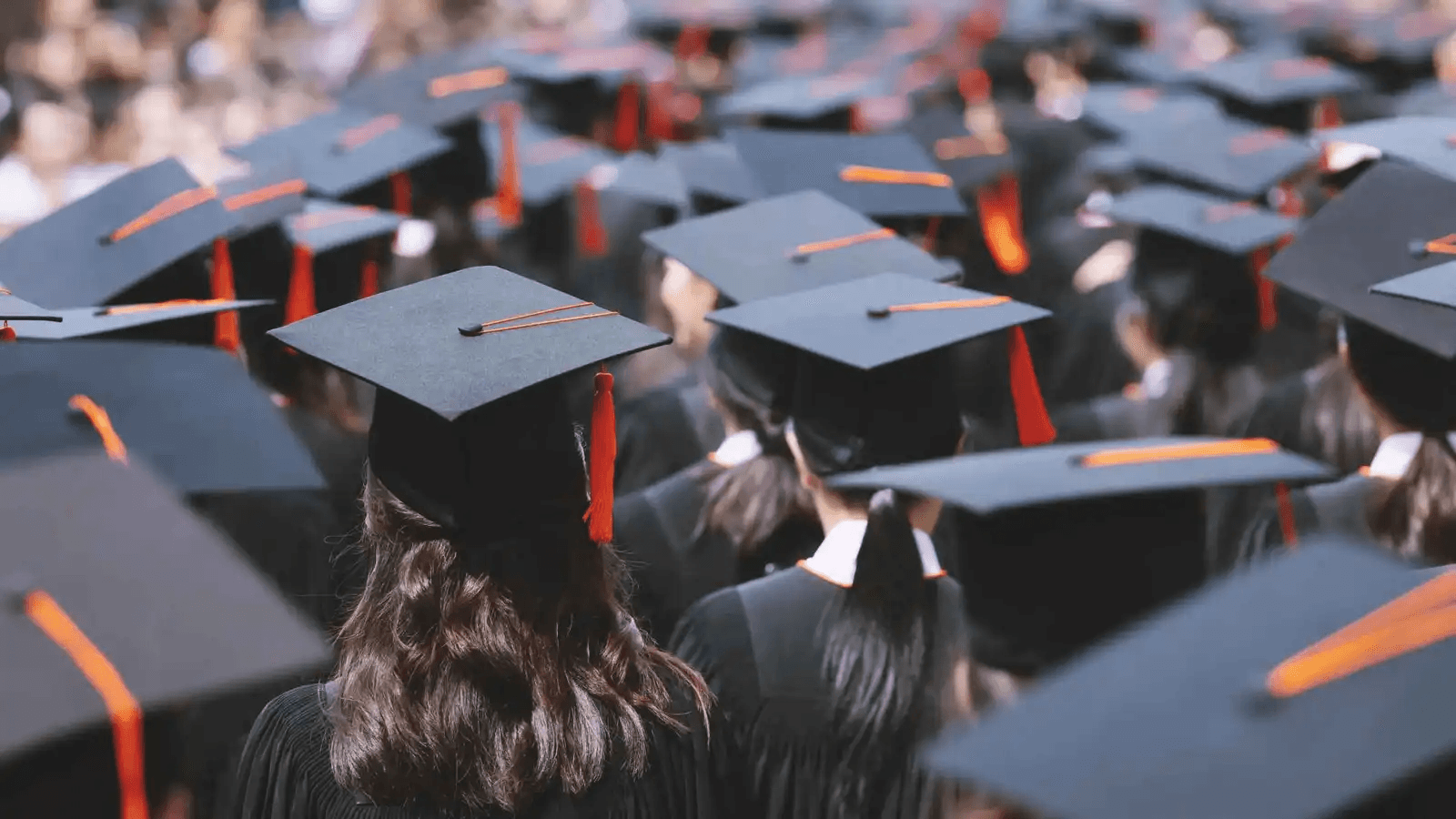 جدل واسع بعد قرارات منع حفلات التخرج في الجزائر