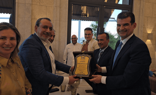 شركة الحوسبة الصحية الدولية تكرّم السيد غسان اللحام