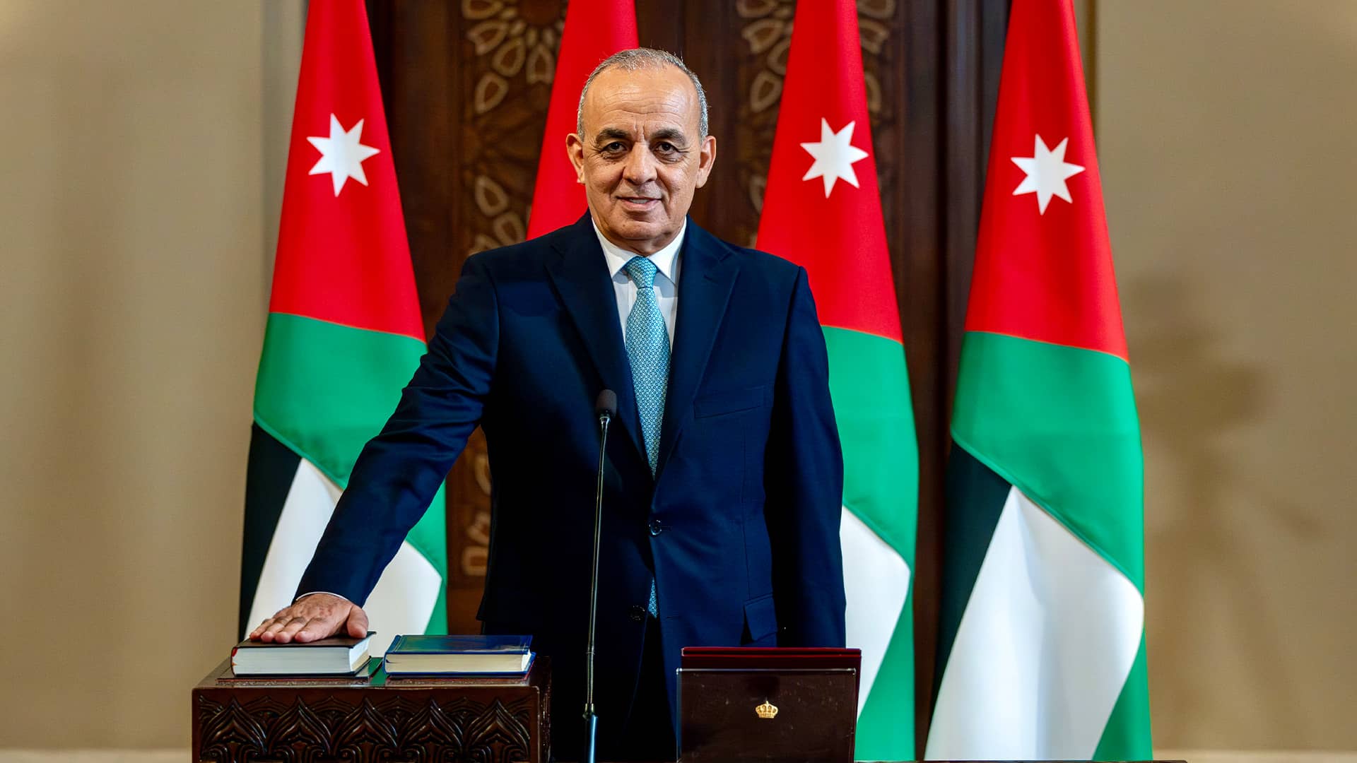 "وزير السياحة": إجراءات لمواجهة تداعيات الأحداث الإقليمية الراهنة على القطاع السياحي