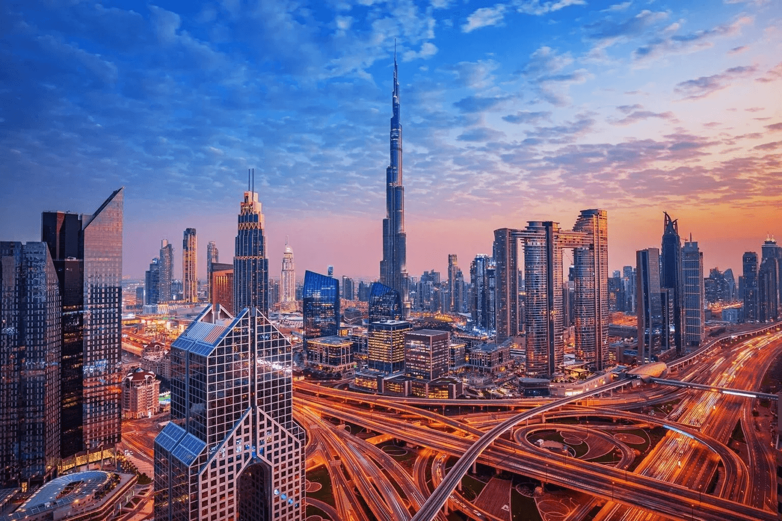 تفاصيل التصدي لهجمات سيبرانية استهدفت القطاع المالي الإماراتي