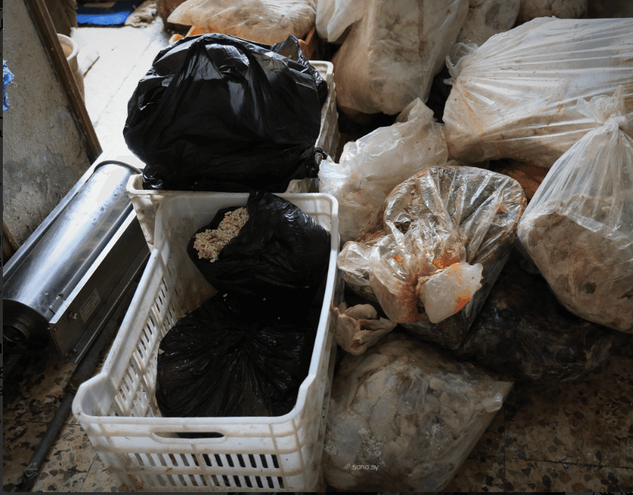 تموين حلب يضبط 700 كيلوغرام من اللحوم الفاسدة في "باب جنين".. وإتلاف الكميات فوراً