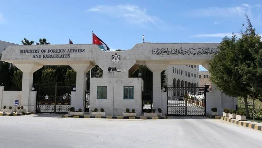 الخارجية: وفاة أردني وإصابة 4 آخرين في الاعتداء على مطار الرياض