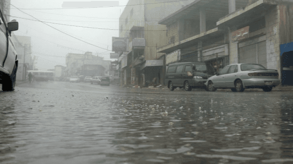 الأردنيون على موعد مع زخات مطرية متفرقة
