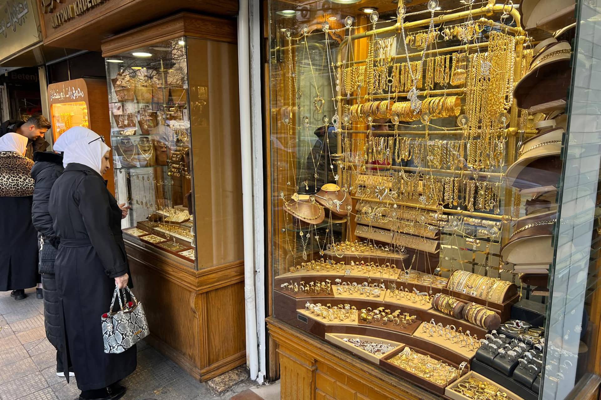 ارتفاع جديد على أسعار الذهب في الأردن.. وعيار 21 عند 107.1 دينارا