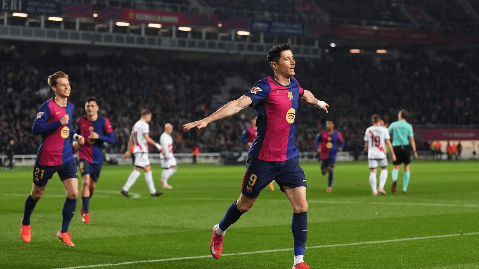 صدام الجبابرة في باريس، "فخ" الإصابات يطارد مدريد، وبرشلونة يتحصن بـ "خطة يامال"