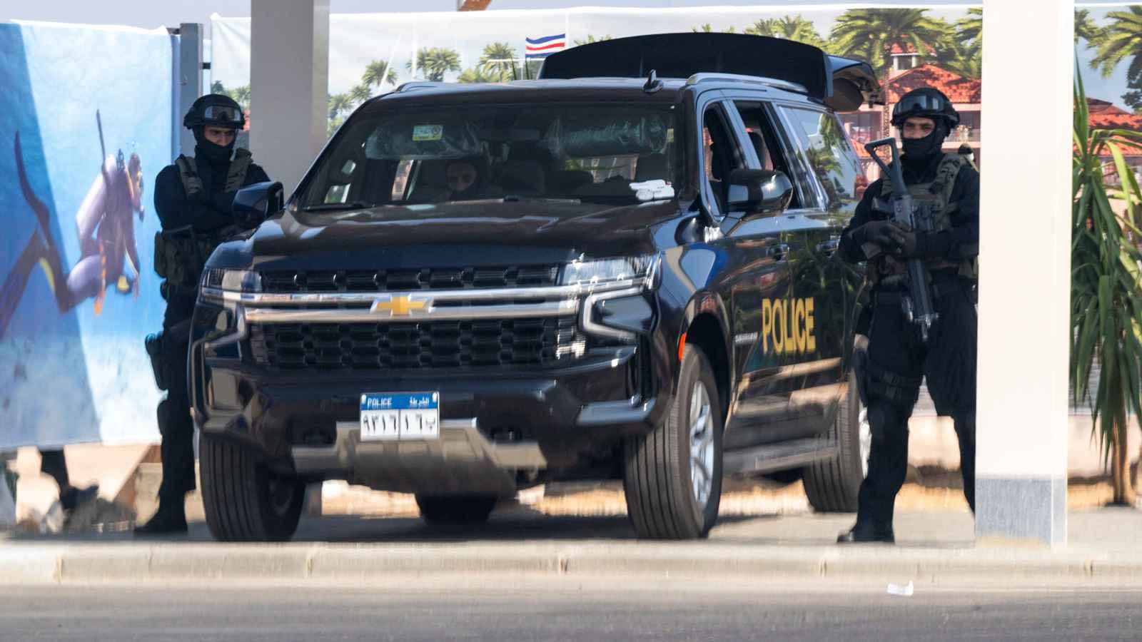 صانعا محتوى مصريان في قبضة الأمن