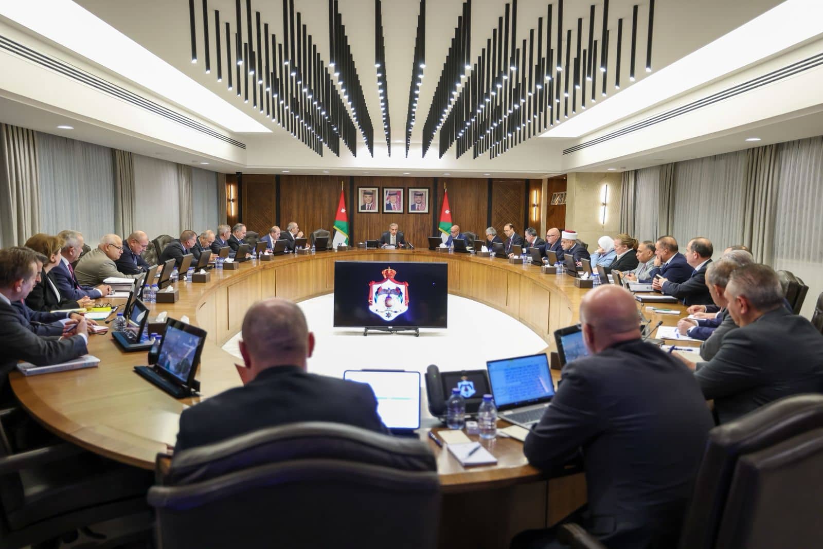 مجلس الوزراء يقر نظام التَّنظيم الإداري للمحكمة الدستوريَّة لسنة 2025