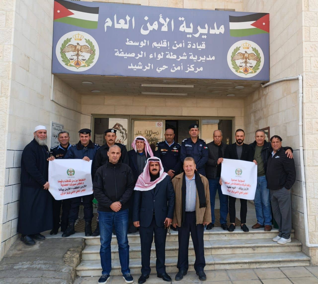 المجالس المحلية بالمحافظات تدعم حملة الحد من الإلقاء العشوائي للنفايات