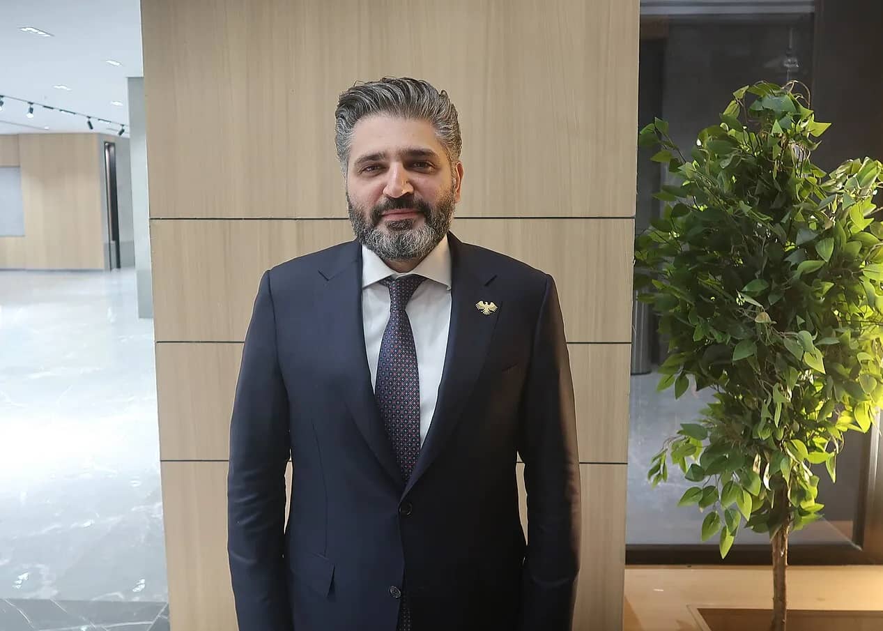 وزير الثقافة السوري: لن نسمح لأي طرف بالمساس بأواصر الأخوّة السورية الأردنية