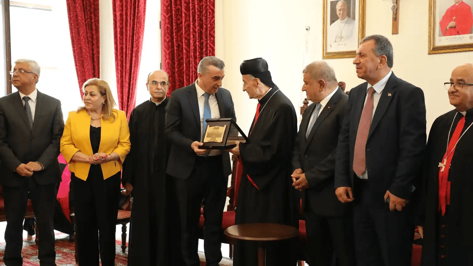 وفد نيابي برئاسة الزيادين: كنيسة المغطس جسر محبة وتآخٍ بين الأردن ولبنان