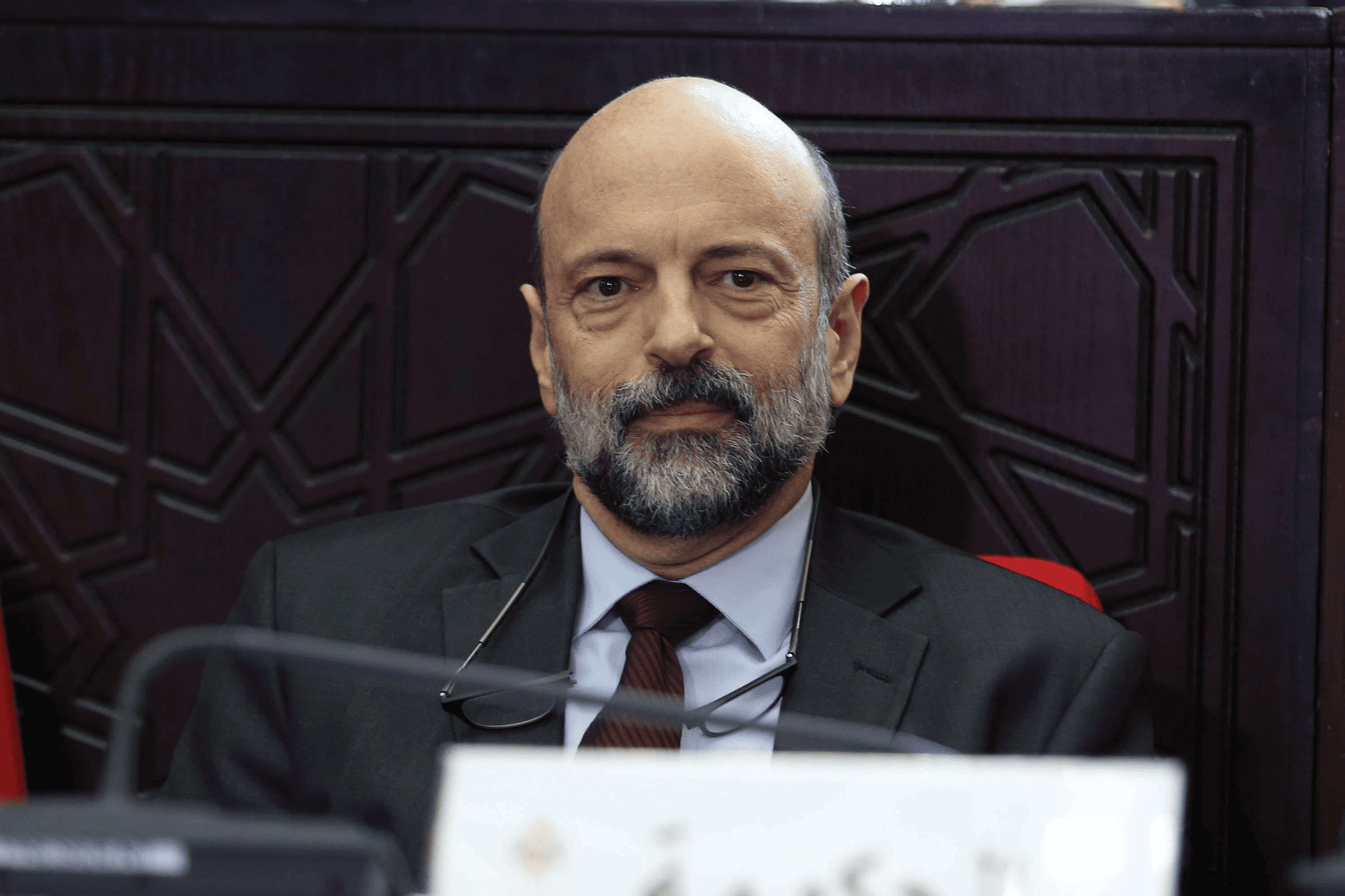 الرزاز: مستقبل العرب مهدد بأن نكون مجرد مساحات عبور لمشاريع غيرنا