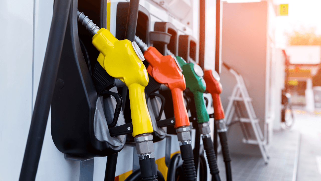 "الطاقة": انخفاض مبيعات المشتقات النفطية خلال 2025