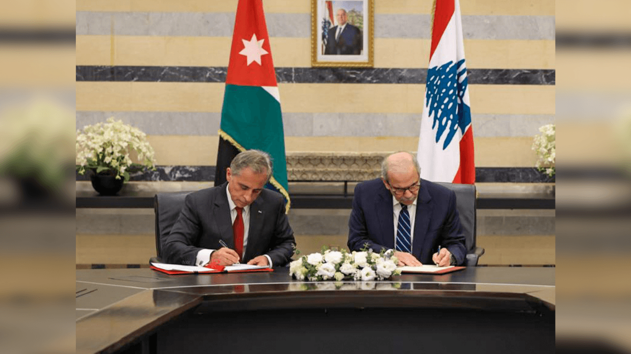 حسَّان ونظيره اللُّبناني يشهدان توقيع 21 اتفاقية للتعاون بين البلدين
