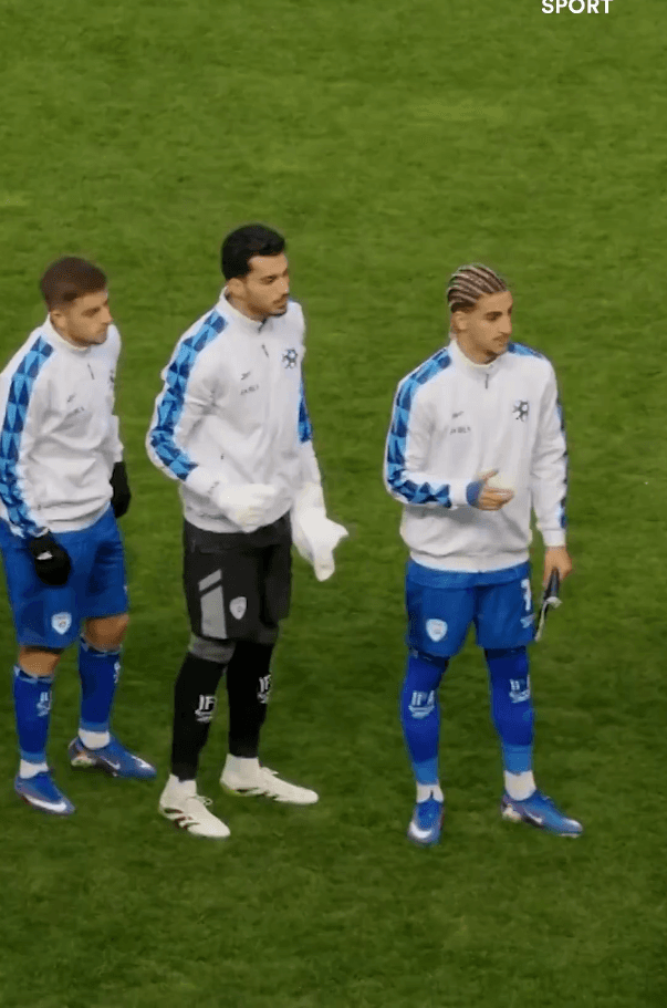 لاعبو منتخب البوسنة والهرسك يتجاهلون مصافحة لاعبي "إسرائيل" قبل المباراة