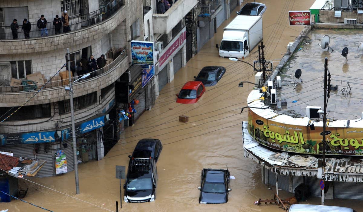 أمانة عمان تستعرض خارطة إنجازاتها في تصريف مياه الأمطار بـ 34 موقعاً حيوياً
