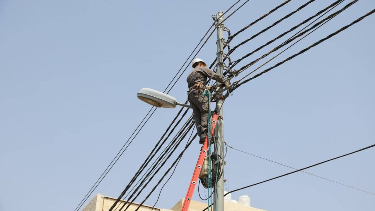 "توزيع الكهرباء" تعلن فصلاً مبرمجاً للتيار عن مناطق في الأغوار الشمالية الثلاثاء