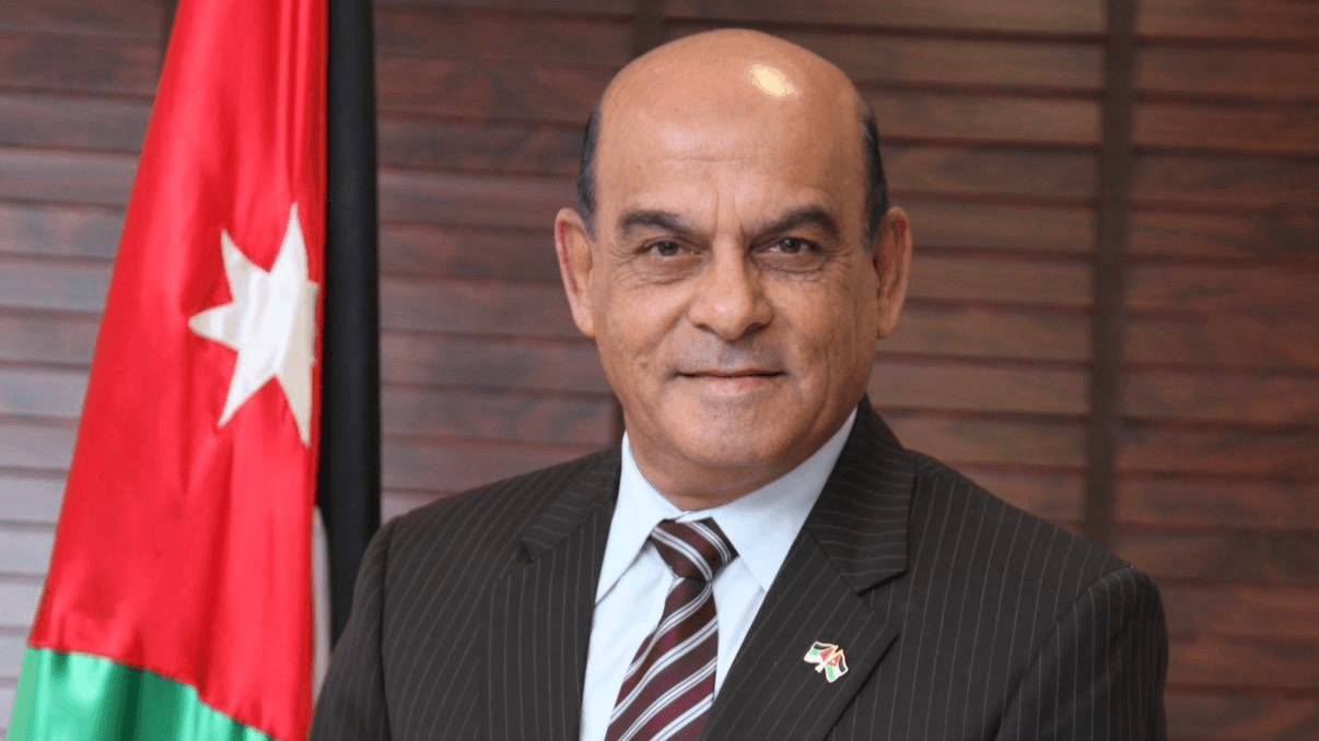 "الخارجية" تنعى اللواء المتقاعد والسفير الأسبق محمد العلاف