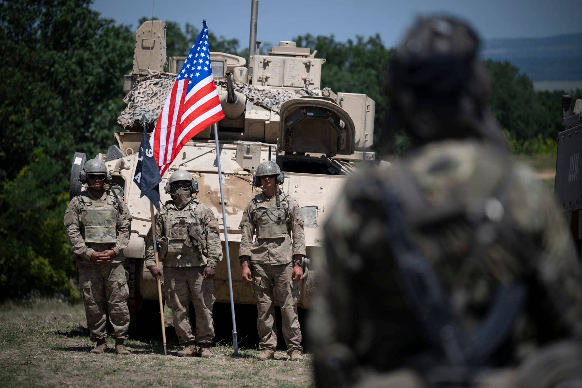 واشنطن بوست: البنتاغون يستعد لعمليات برية محتملة في إيران