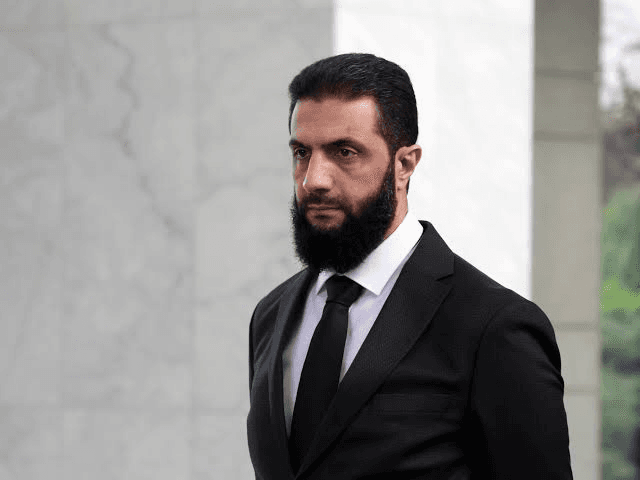 الشرع ينفي دخول قوات سورية إلى الأراضي اللبنانية