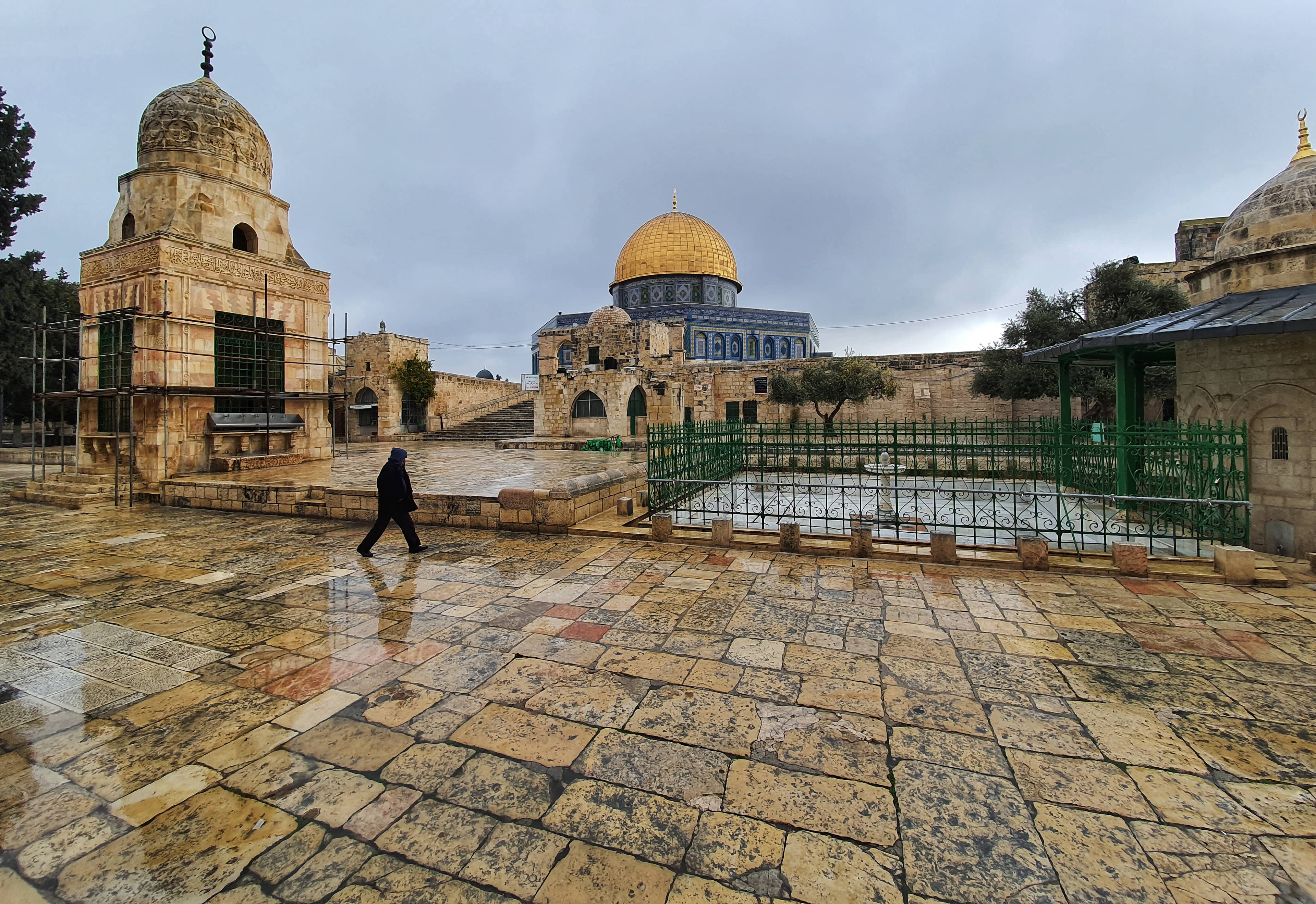 الخطيب: الأقصى ملك للمسلمين ولا يقبل القسمة وإغلاقه 40 يوماً كان الأصعب منذ 1967
