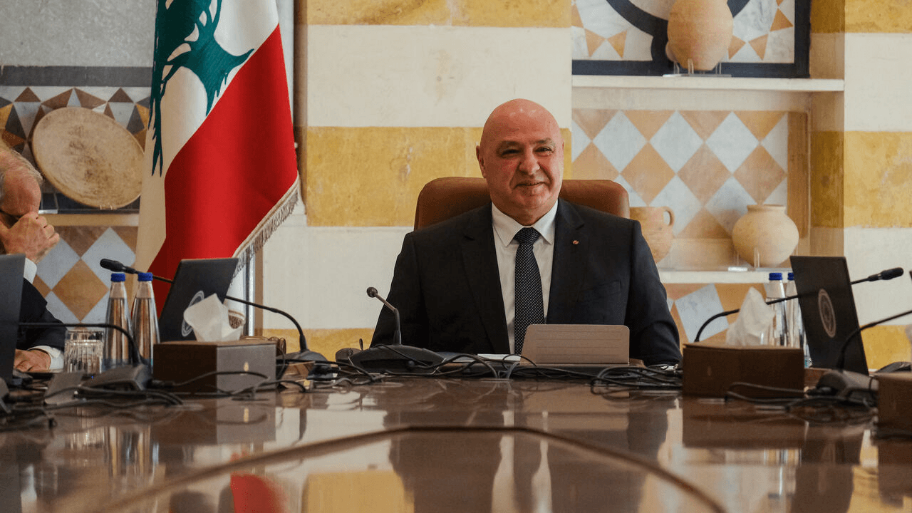 الرئيس اللبناني: الجيش الضامن الوحيد لسيادة لبنان