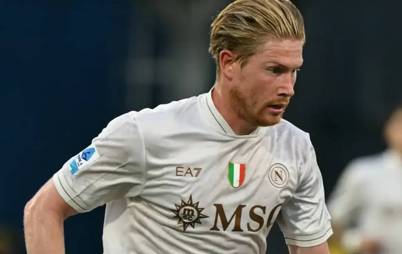 بركلة حرة.. دي بروين يضع بصمته سريعًا مع نابولي