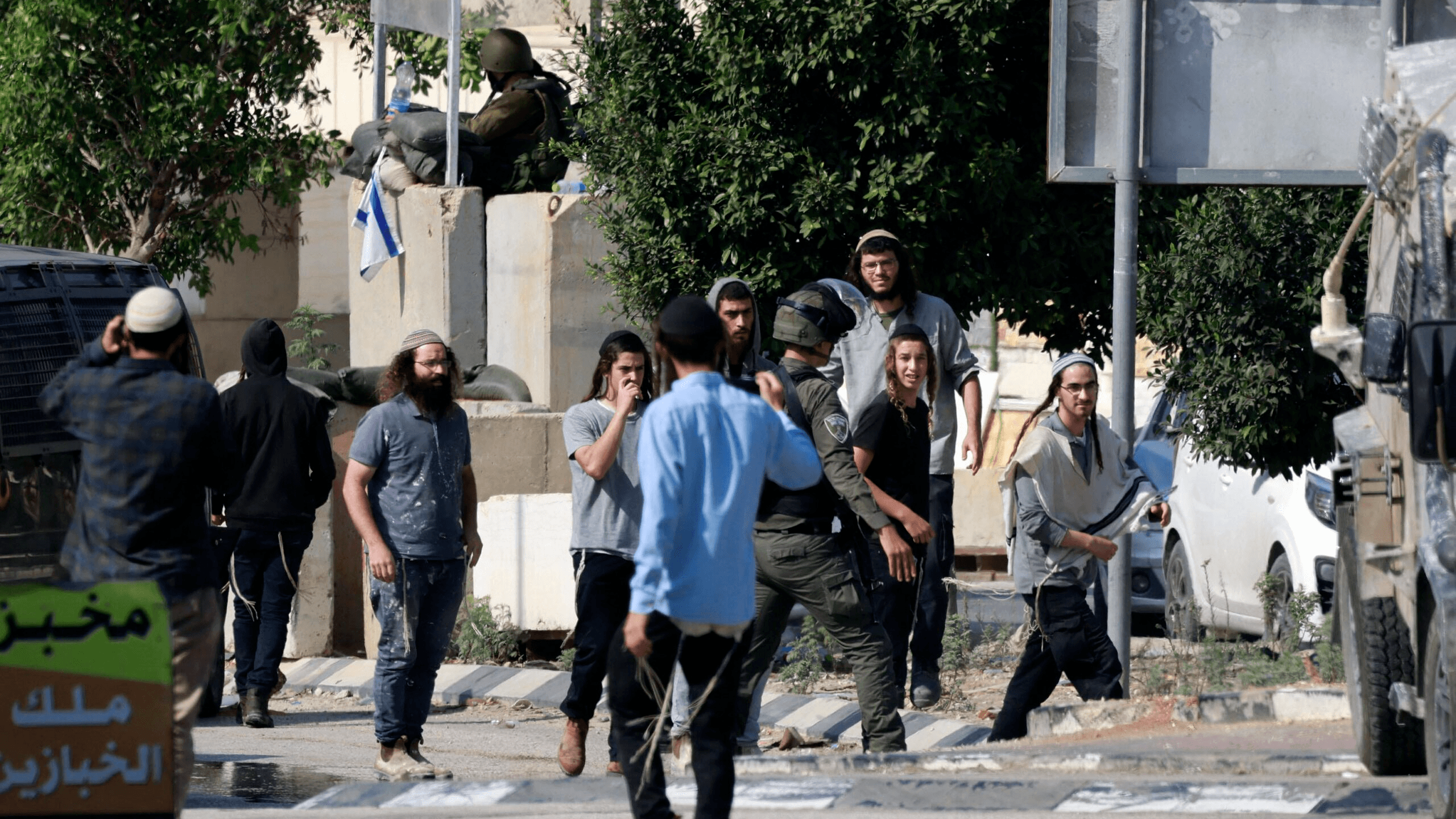 الأردن يدين تصاعد إرهاب المستوطنين ضدّ الفلسطينيين وإحراق مساجد في الضفة الغربية