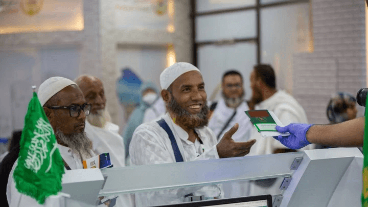 السعودية تؤكد جاهزية الجوازات لتسهيل مغادرة الحجاج