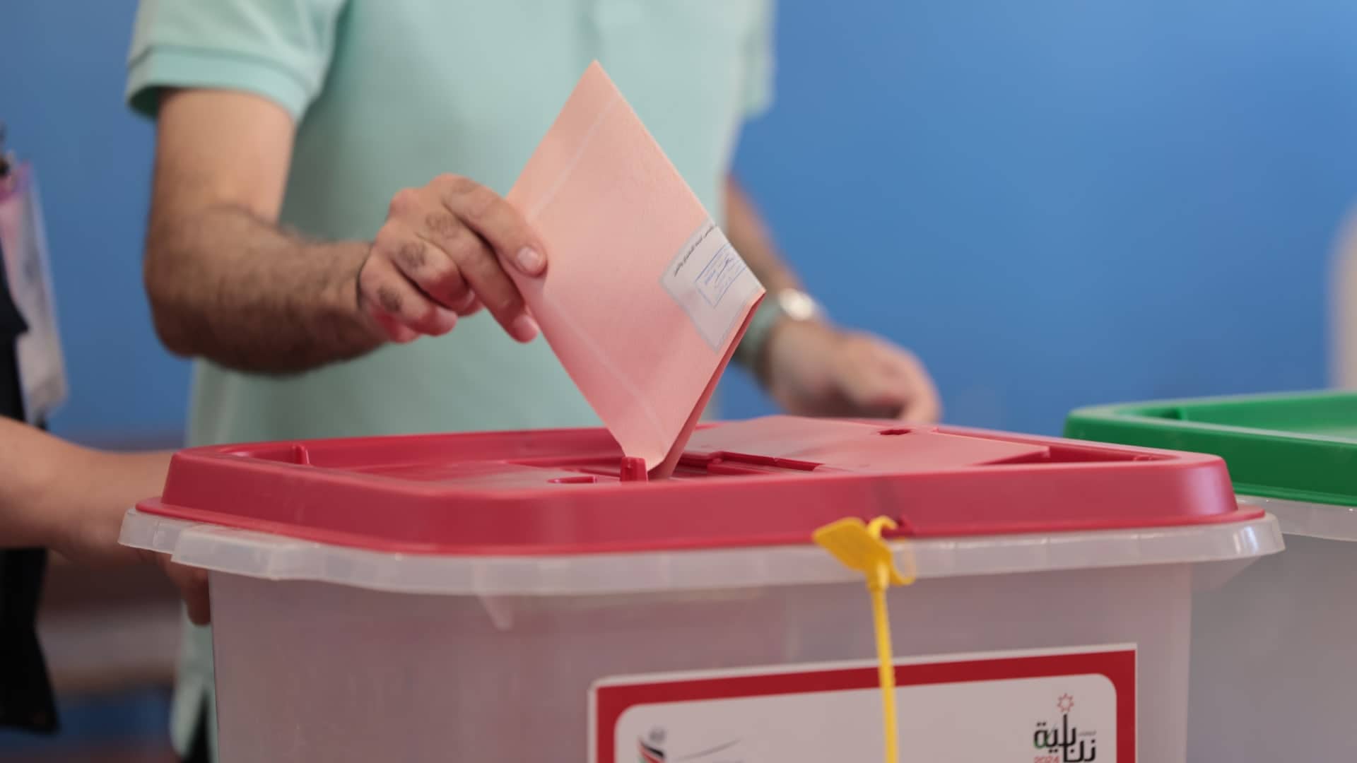 المجالس المحلية: هل يفضل الأردنيون "التعيين" على ديمقراطية بلا صلاحيات؟