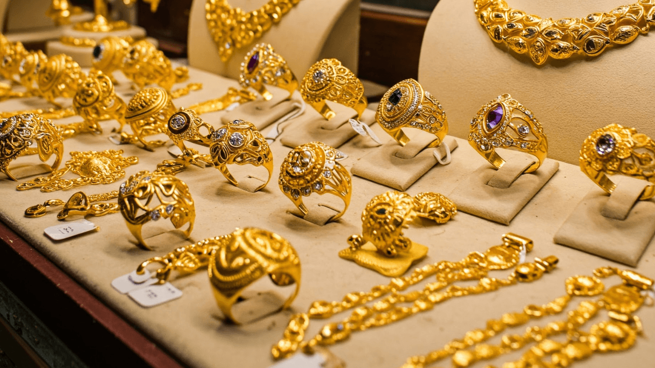 103.6 دنانير سعر بيع غرام الذهب عيار 21 في الأردن الأربعاء