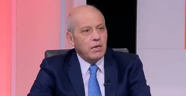 كيف تحلل أجهزة المخابرات والسفارات المشهد؟