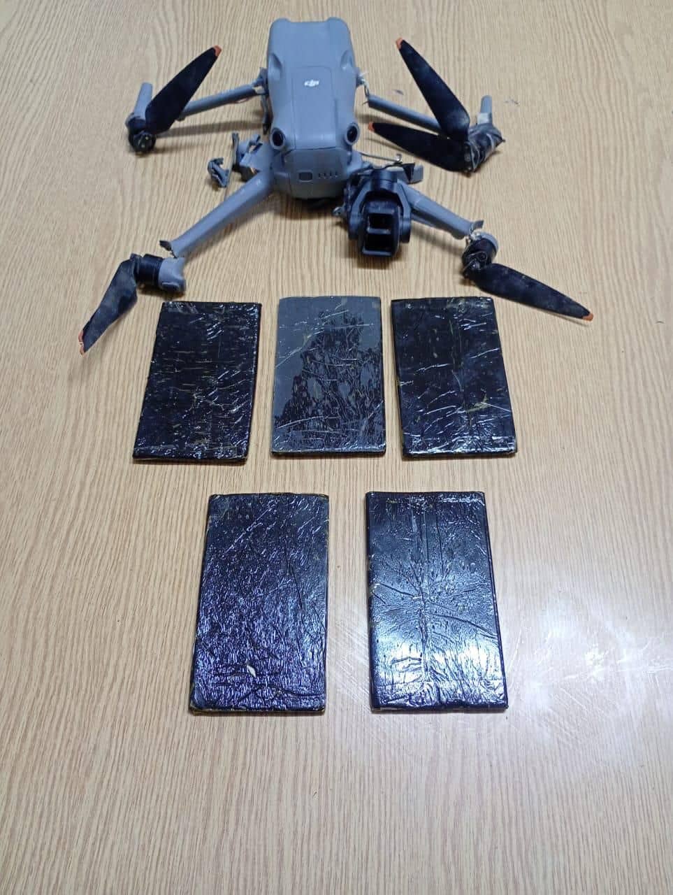 المنطقة العسكرية الجنوبية تُحبط تهريب مواد مخدرة بواسطة "مسيّرة"