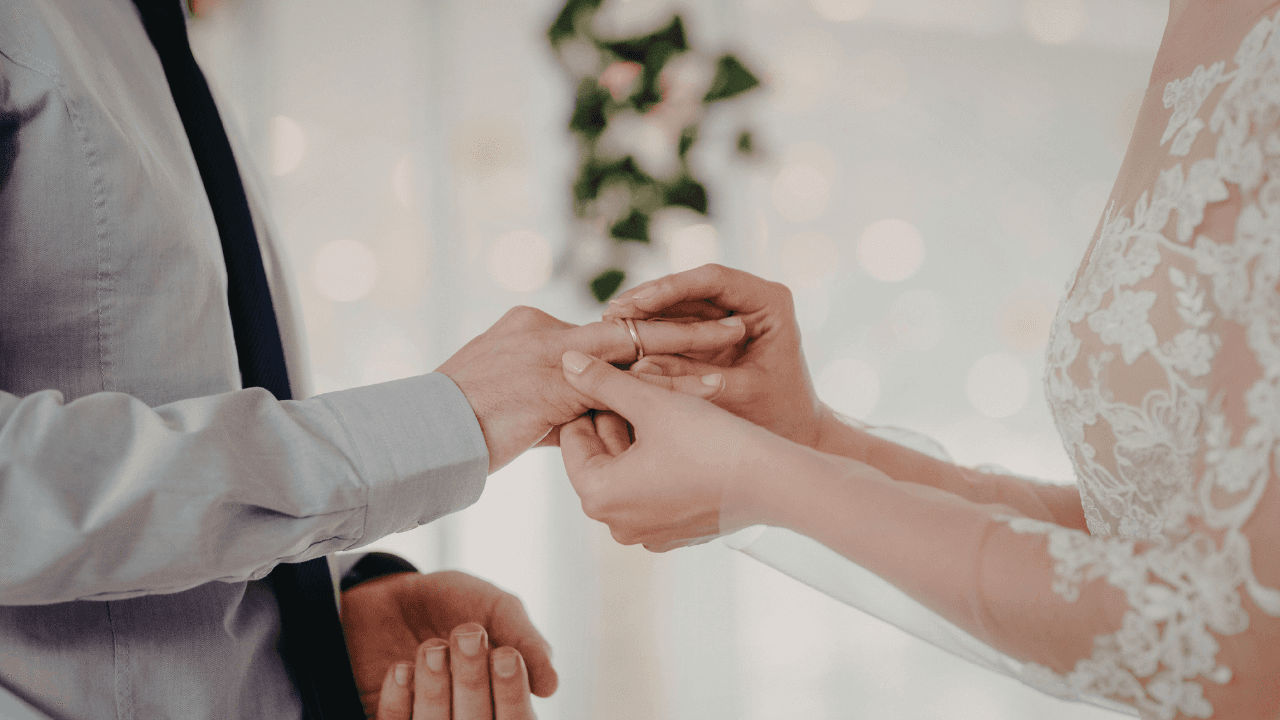 "تأجيل قسري" لا عزوف.. دراسة تكشف تداعيات تأخر سن الزواج على الاستقرار الاقتصادي بالأردن