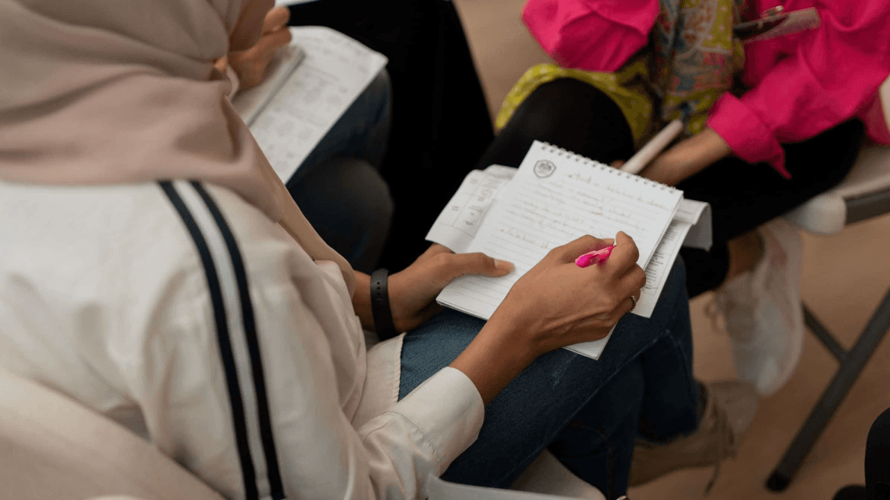 طلبة "التوجيهي" يتقدمون السبت لامتحان الرياضيات والعلوم المهنية في رابع أيام الامتحانات