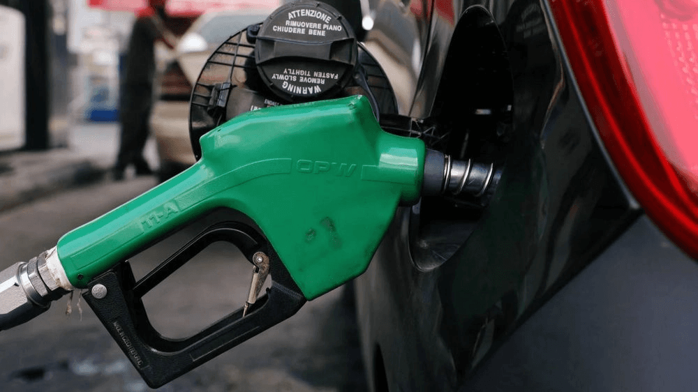 عقل لـ"الدار": الحكومة تتحمل مئات الفلسات عن كل لتر وقود