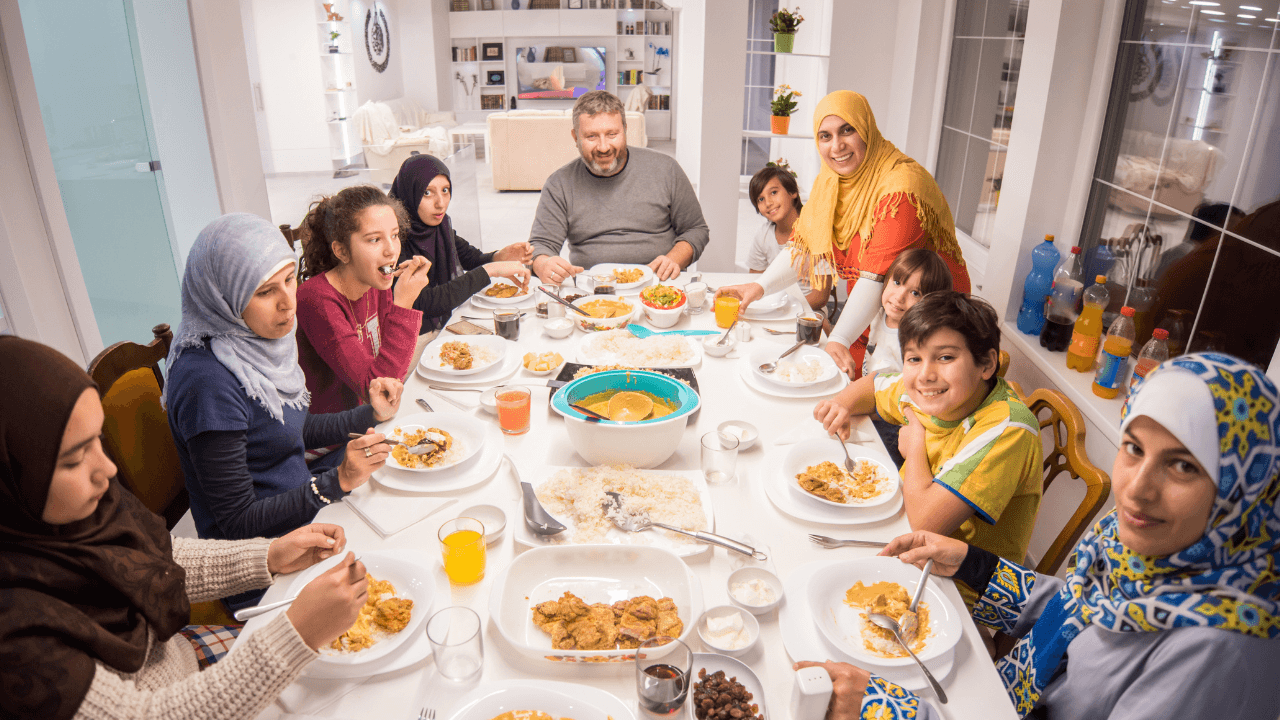 اجتماع مهم لبحث مطالب التجار استعدادا لشهر رمضان.. هل ترتفع الأسعار؟