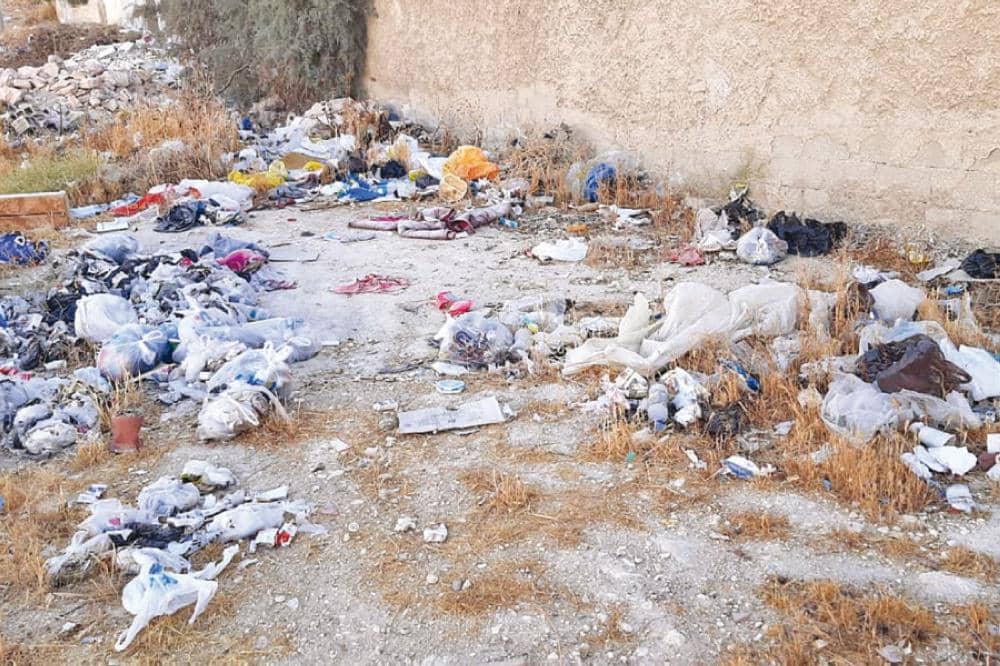 رئيس لجنة بلدية الرصيفة لـ"عين": لم نحل أي عطاء نظافة.. وبرنامج جديد لمعالجة تراكم النفايات