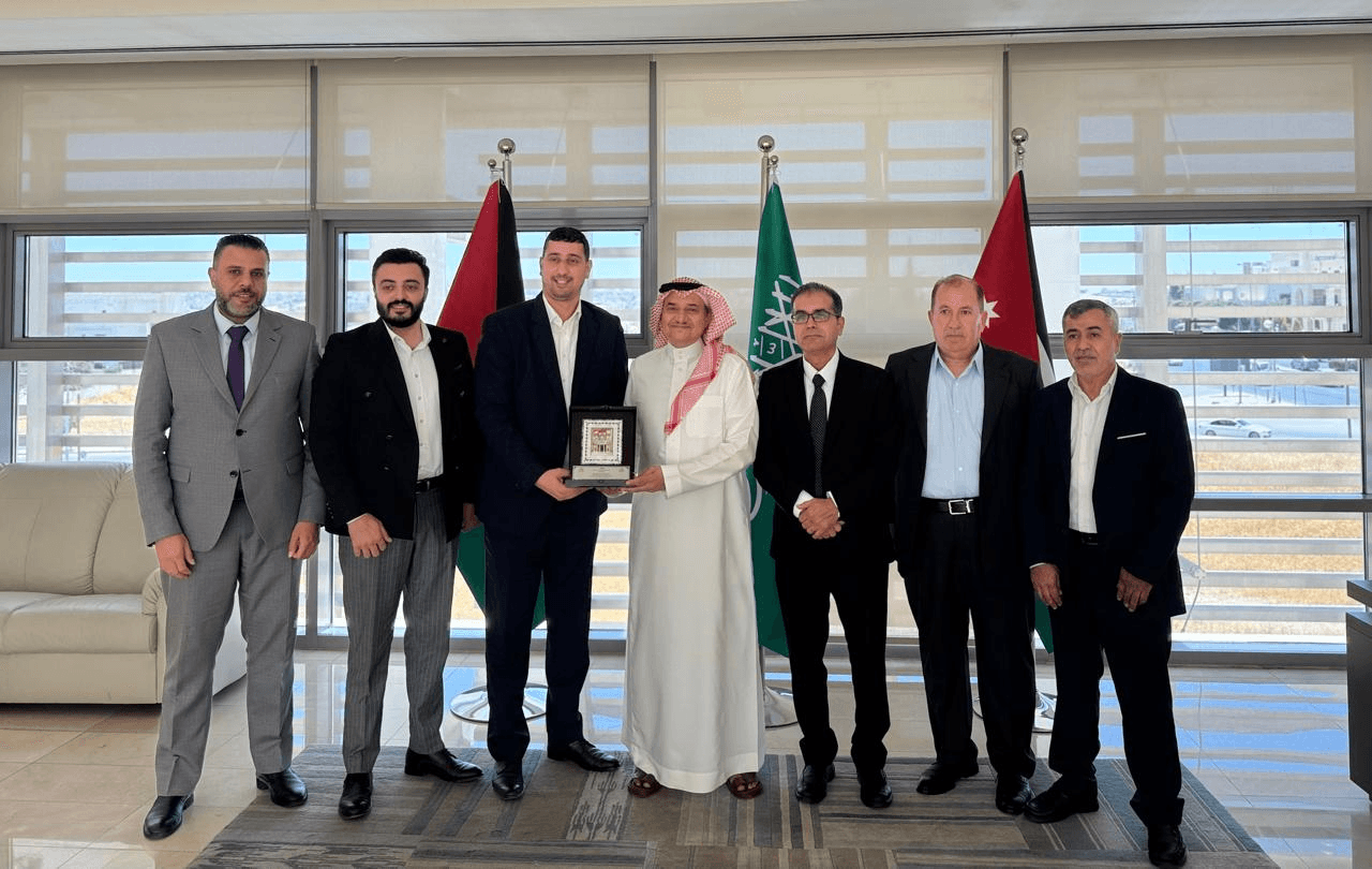 جمعية السياحة والسفر الأردنية تبحث مع السفير السعودي تعزيز التعاون السياحي بين البلدين