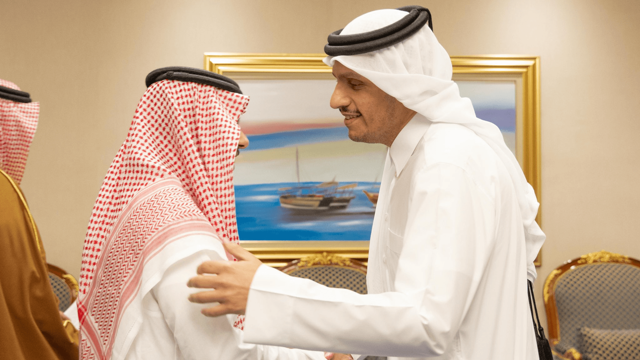 مباحثات قطرية سعودية لتعزيز وقف إطلاق النار بين أمريكا وإيران