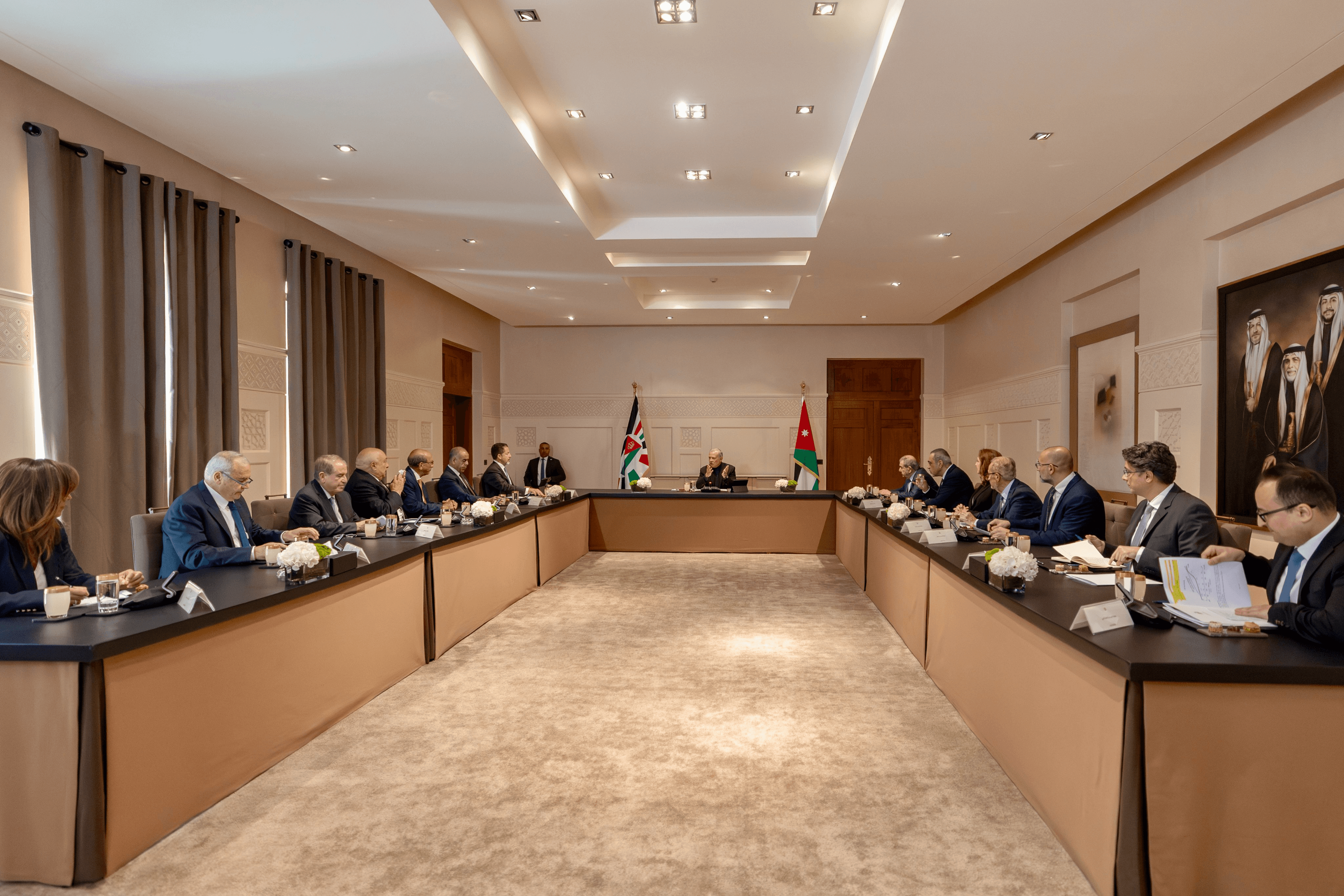 الملك يؤكد أن الاقتصاد الوطني أثبت قدرته على مواجهة الأزمات وتجاوزها بكفاءة