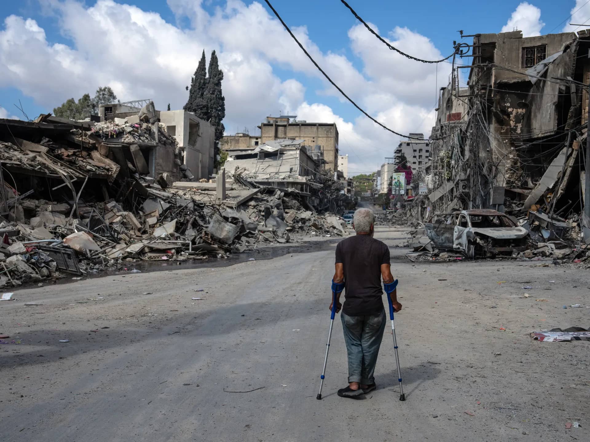 الصحة اللبنانية: 1308 بين شهيد وجريح حصيلة عام من العدوان الإسرائيلي