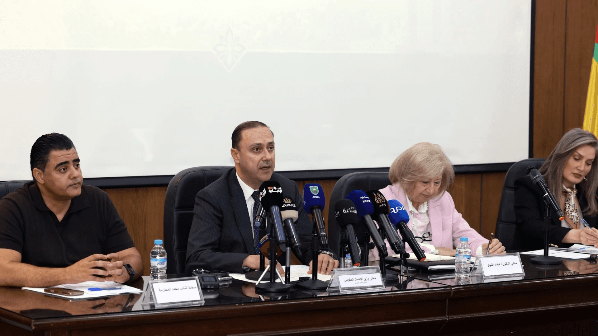 المومني: الشباب شركاء في بناء السردية الأردنية ونقلها للأجيال