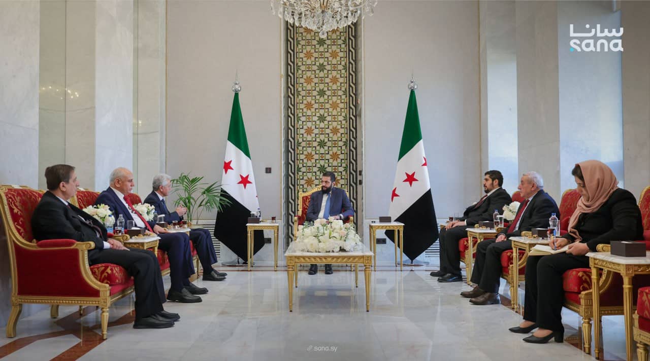 الشرع يستقبل وفد المجلس الوطني الكردي ويؤكد الالتزام بضمان حقوقهم دستورياً