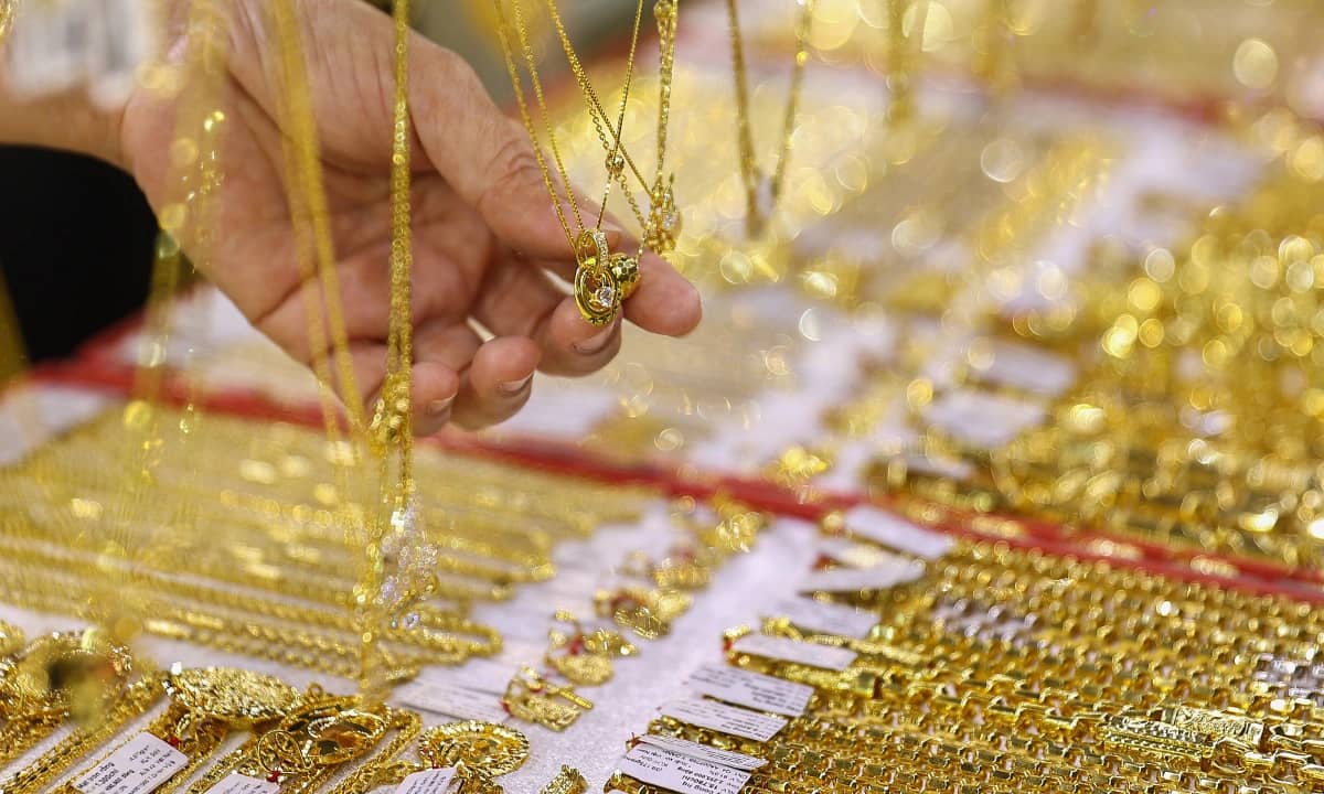 انخفاض أسعار الذهب في الأردن تزامناً مع التحضير لعيد الفطر