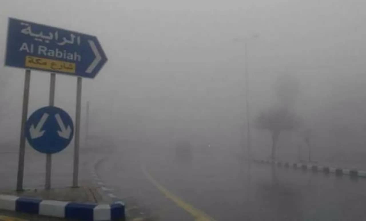 الأرصاد: أمطار متفرقة في شمال وجنوب شرق الأردن السبت وتحذيرات من الضباب