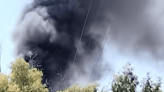 حريق في مصنع بالمدينة الصناعية في سحاب