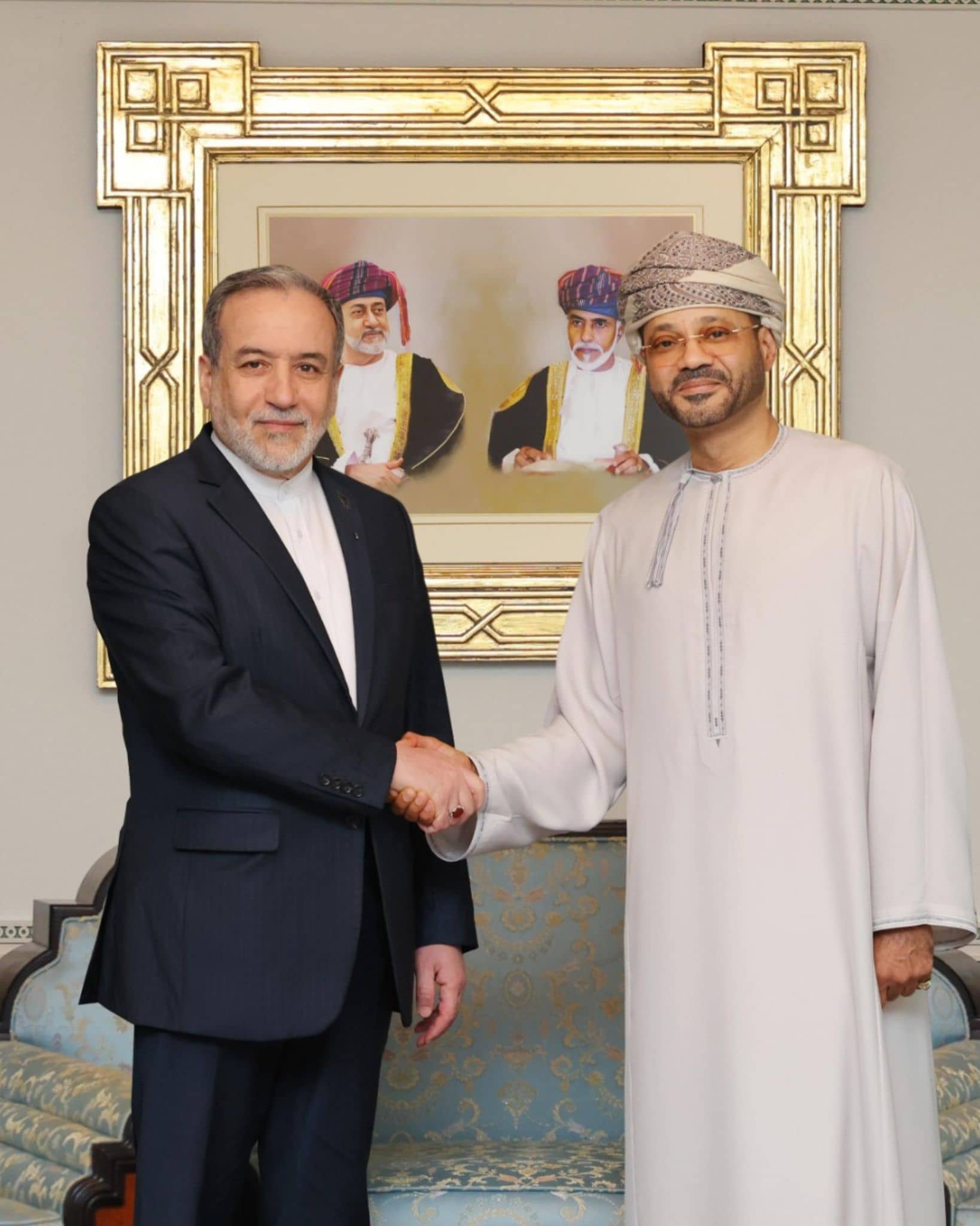 مشاورات عُمانية مكثفة مع واشنطن وطهران لاستئناف المسار الدبلوماسي